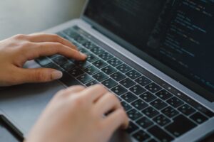 Web制作・アプリ開発の実践Tips